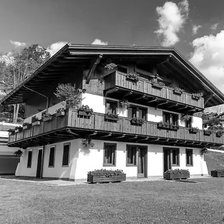 Home In Bohinjsko Jezero